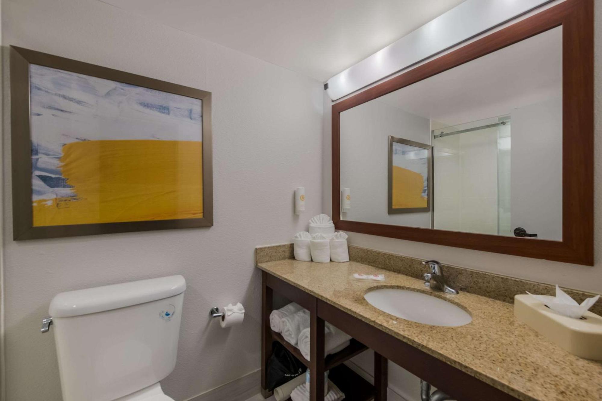 Comfort Inn Newport News - Hampton I-64 Εξωτερικό φωτογραφία